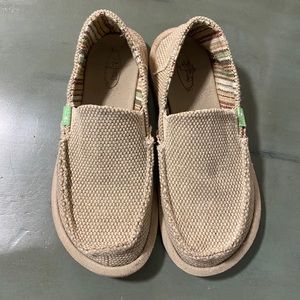 Kids Sanuk shoes